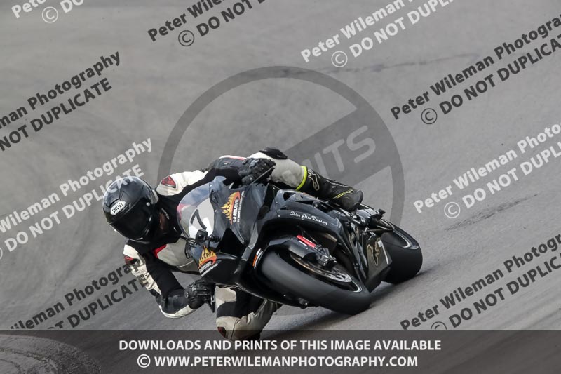 donington no limits trackday;donington park photographs;donington trackday photographs;no limits trackdays;peter wileman photography;trackday digital images;trackday photos